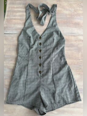 Forever 21 gray plaid halter neck romper M